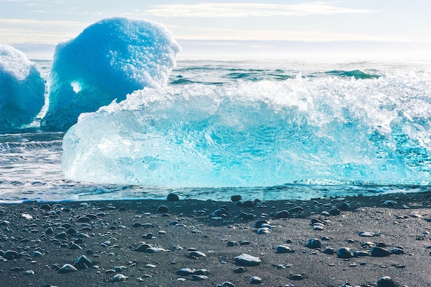 Fondo de naturaleza laguna glaciar de hielo en Islandia