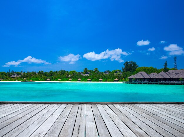 Foto fondo de naturaleza de playa y mar tropical.