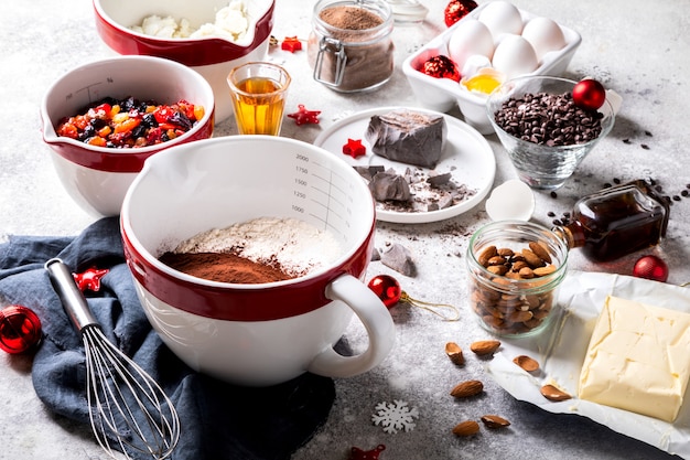 Fondo de Navidad para hornear tradicional pastel alemán Stollen