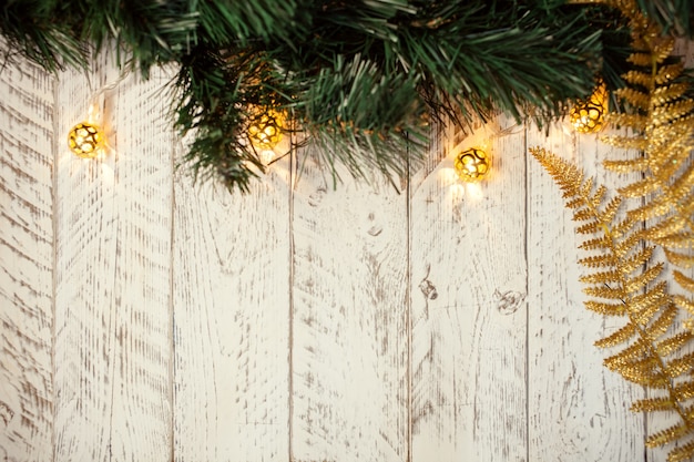 Fondo de Navidad de madera blanca.