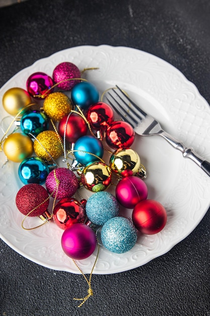 fondo de navidad vacaciones feliz año nuevo árbol de navidad comida comida en la mesa espacio de copia