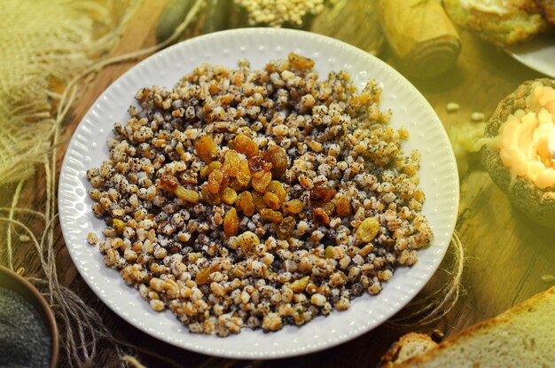 Fondo navideño Plato tradicional doce Nochebuena