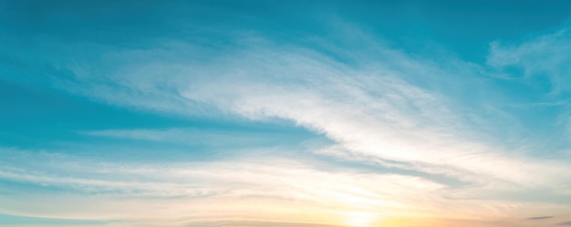 Fondo nube verano Nube verano Cielo nube cinemático Cielo natural hermoso y cinemático puesta de sol textura fondo