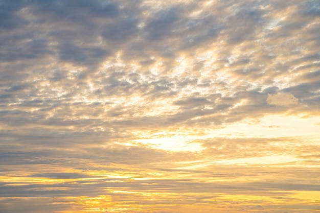 Fondo nube verano Nube verano Cielo nube cinemático Cielo natural hermoso y cinemático puesta de sol textura fondo