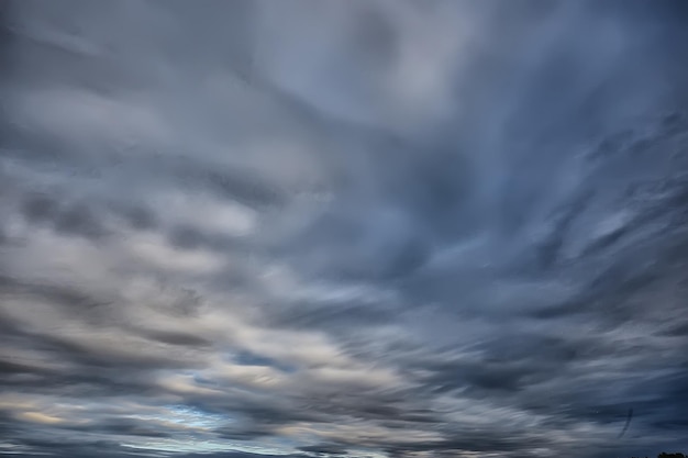 Fondo de nubes Fondo de tormenta gris / sombrío, nubes superiores del cielo