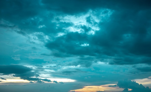 Fondo nublado abstracto hermosas vetas naturales de cielo y nubes hermoso paisaje natural