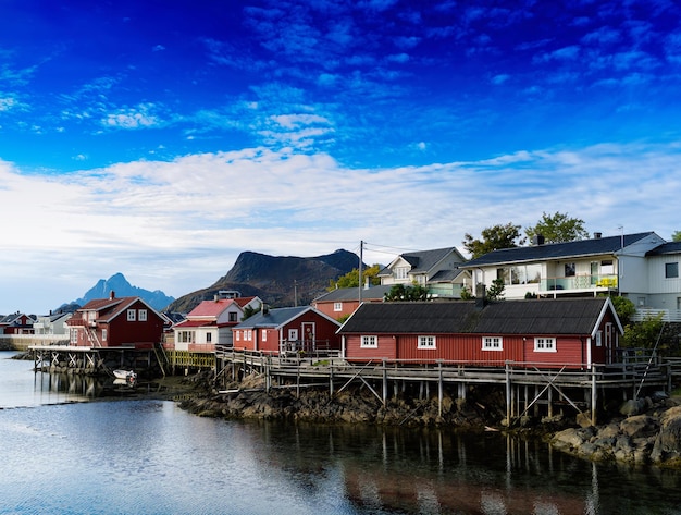 Fondo de paisaje de andscape de ciudad de Noruega vívida horizontal