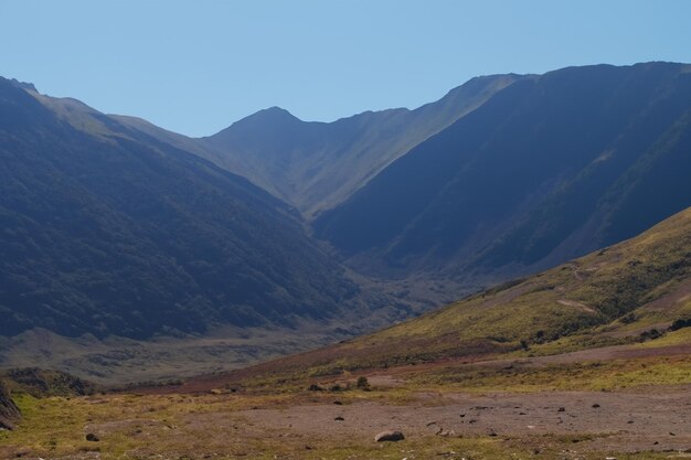 fondo del paisaje montañoso