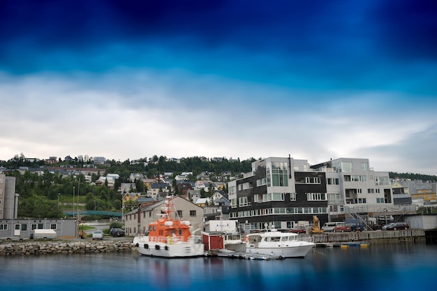 Fondo de postal de Tromso Quay hd