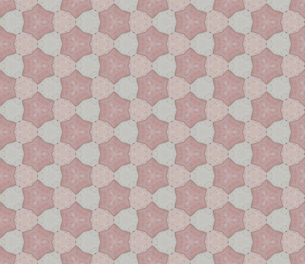 Fondo rosa y azul con un patrón de formas geométricas.