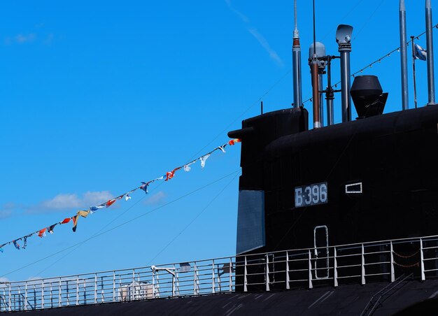 Foto el fondo del submarino ruso en primer plano