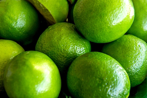 Fondo de textura de limones verdes.