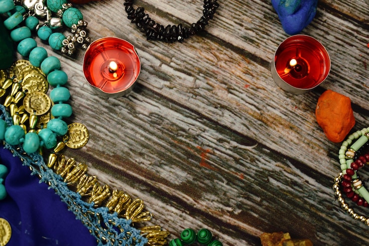 Foto fondo vintage misterioso fondo de madera oculta con objetos de magia