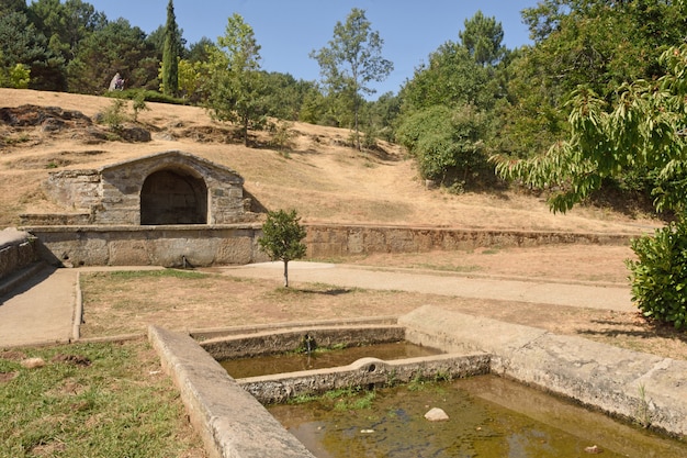 Fonte de Villardeciervos, montanha de La Culebra, província de Zamora, Espanha