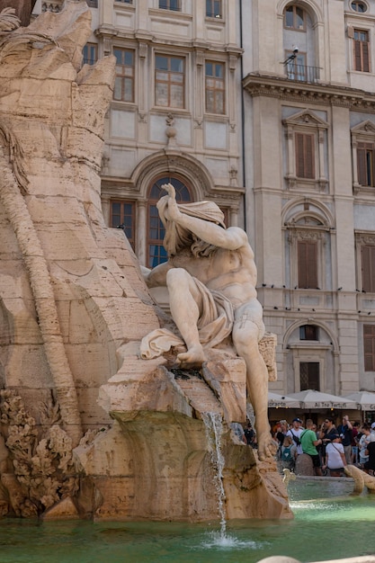 Fonte dos quatro rios é fontes em Roma Piazza Navona Construída em 16481651