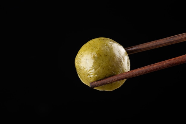 Food of Tomb Sweeping Day Festival na China - bolinho verde