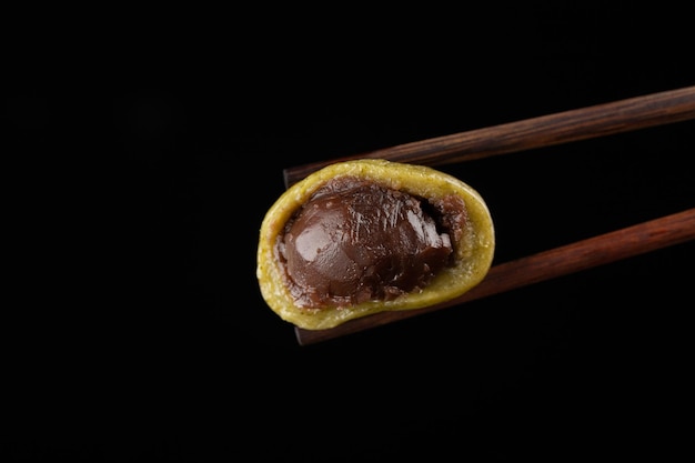 Food of tomb sweeping day festival na china - bolinho verde