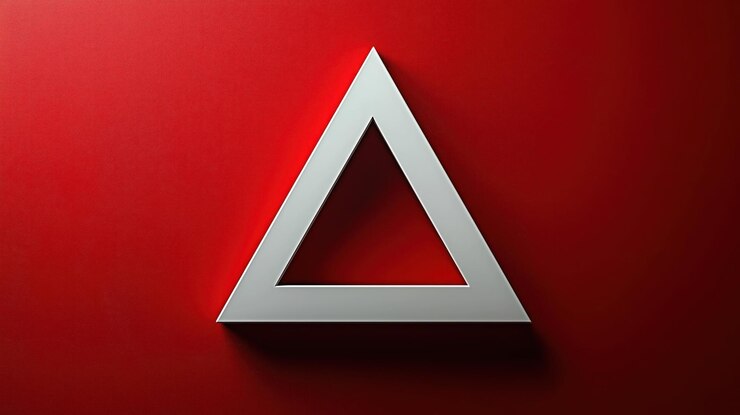 Foto forma de triángulo blanco con un rico fondo rojo diseño geométrico estilo minimalista moderno estilo