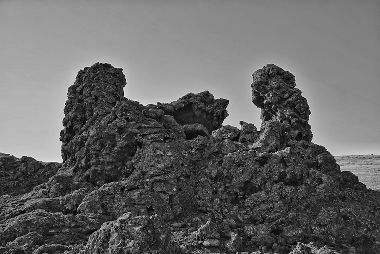 Foto formación rocosa contra el cielo despejado