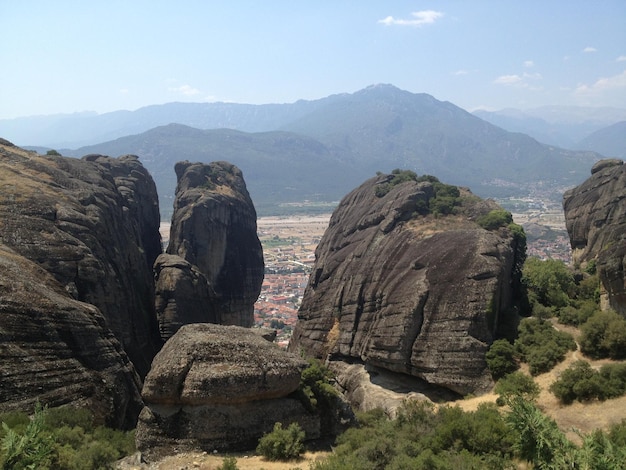 Formaciones geológicas en la montaña