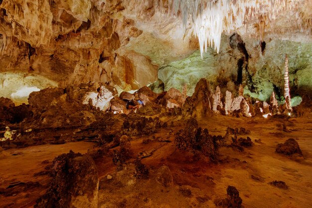 Formaciones de piedra caliza de las Cavernas de Carlsbad de las montañas de Guadalupe.