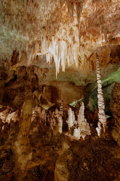 Formaciones de piedra caliza de las Cavernas de Carlsbad de las montañas de Guadalupe.