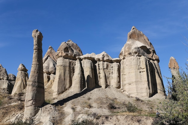Formaciones rocosas en Love Valley Cappadocia Nevsehir Turquía