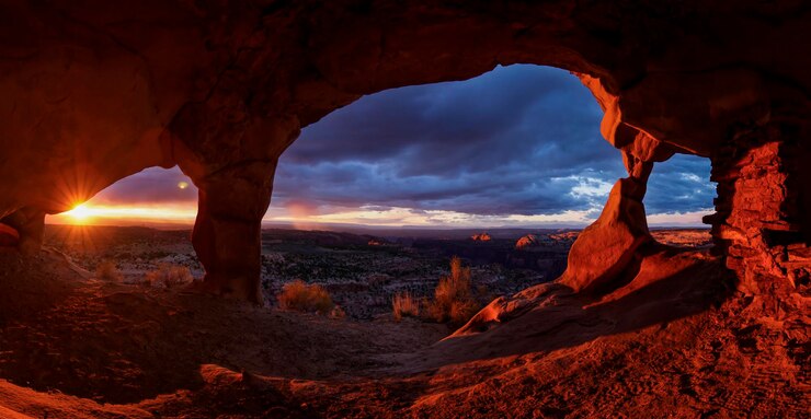 Foto formações rochosas ao pôr-do-sol