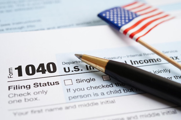 Formulário de imposto 1040 Conceito de finanças de negócios de declaração de imposto de renda individual dos EUA