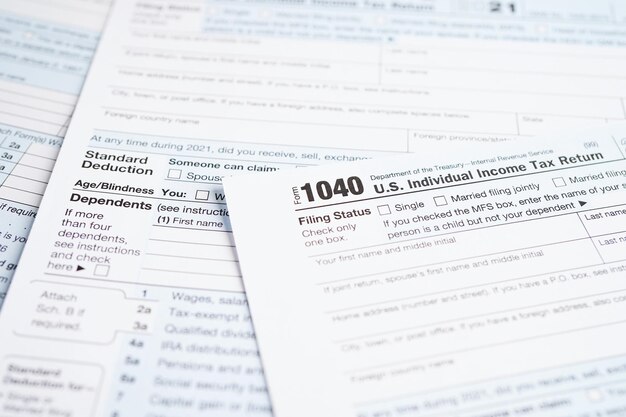 Formulario de impuestos 1040 EE.UU. Declaración de impuesto sobre la renta de las personas físicas concepto de financiación empresarial