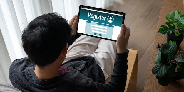 Formulario de registro en línea para completar formularios de moda en el sitio web de Internet