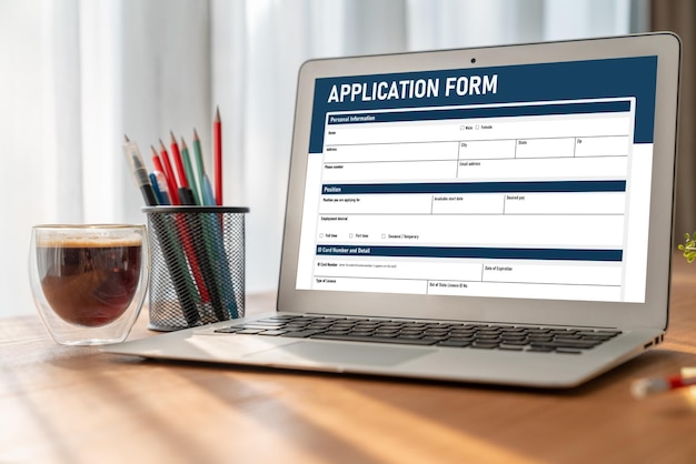 Formulario de solicitud en línea para el registro modish en el sitio web de Internet