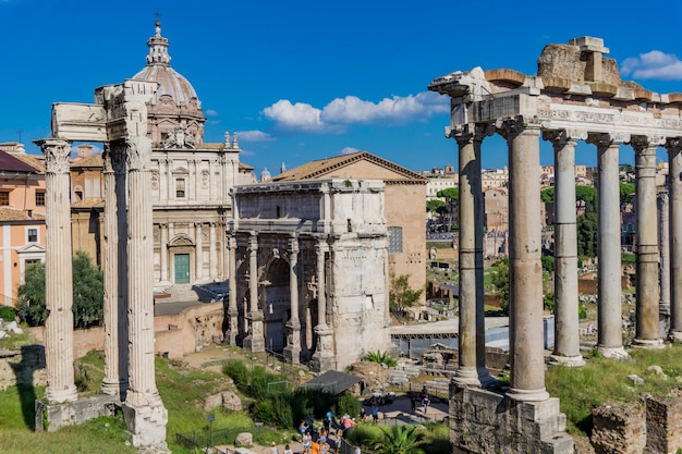 Foro Romano en Roma, Italia