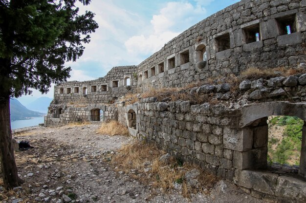 Fortaleza de são joão em kotor, montengro