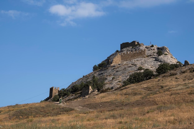 La fortaleza genovesa es una antigua fortaleza en la ciudad de Sudak en la península de Crimea.