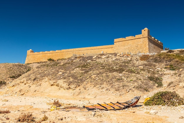 La fortaleza otomana de Borj el Kebir en Mahdia Túnez