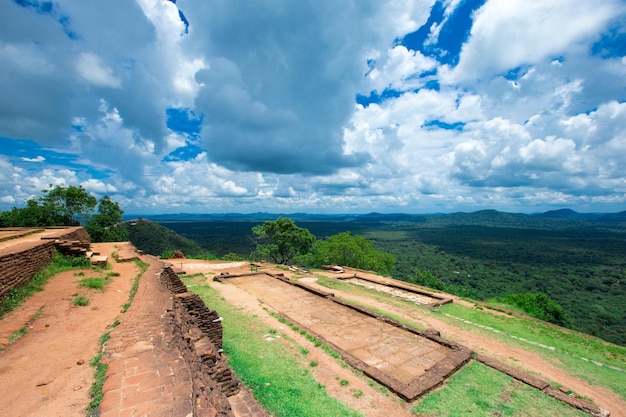 Fortaleza de la roca del león de Sigiriya en Sri Lanka