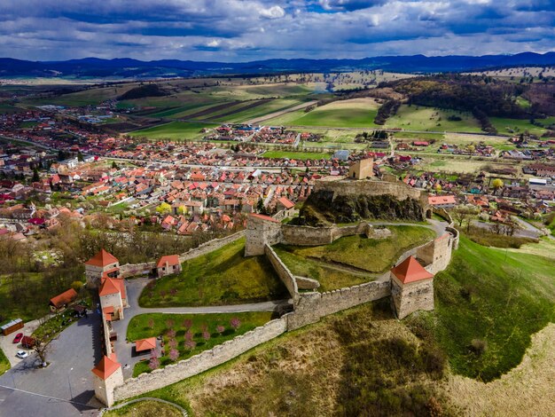 Fortaleza Rupea Transilvânia Romênia Europa É uma fortaleza medieval construída por saxões da Transilvânia Fica em um dos sítios arqueológicos mais antigos da Romênia