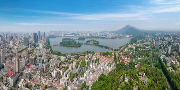 Foto aérea del lago Xuanwu en Nanjing China