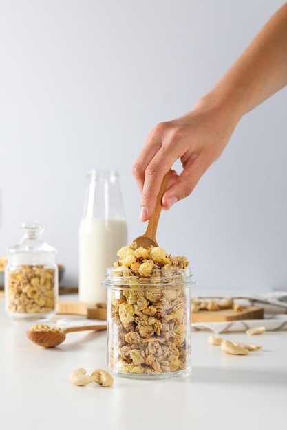 Foto de alimentos crudos para el desayuno muesli