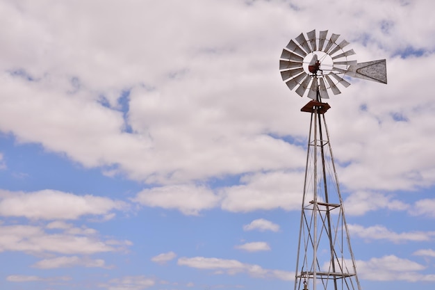 Foto Bild einer klassischen Vintage Windmühle