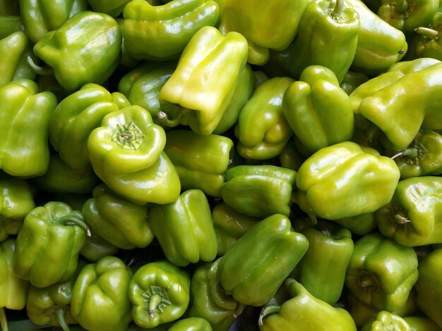 Foto foto completa de los pimientos verdes de chile