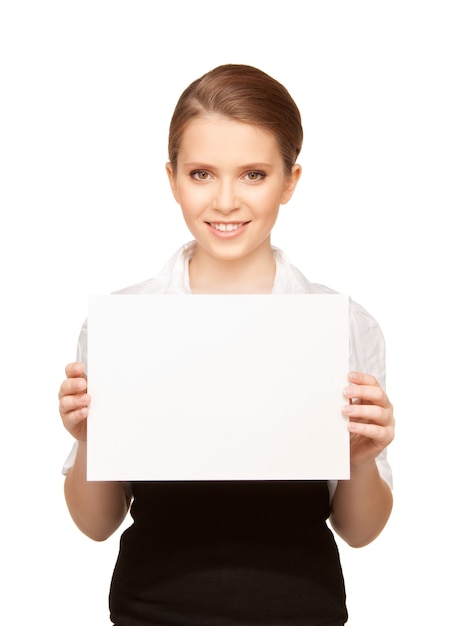 foto de adolescente feliz com quadro em branco