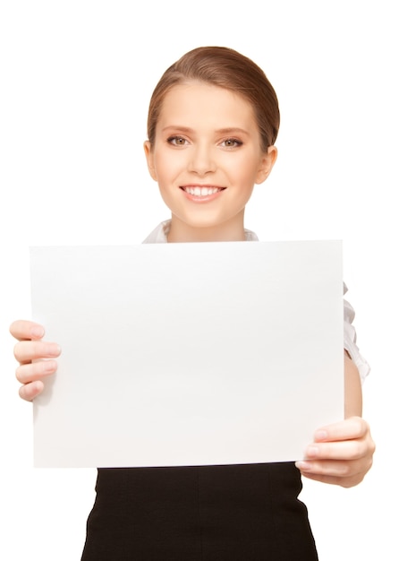 Foto foto de adolescente feliz com quadro em branco