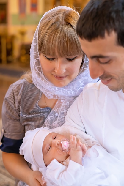 Foto foto de família na igreja