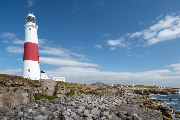 Foto foto de paisagem do farol de portland bill na costa jurássica em dorset