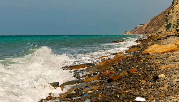 Foto de verão de uma paisagem de mar.