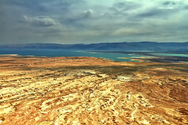 Foto der Ansicht des Toten Meers von einer Höhe von Masada