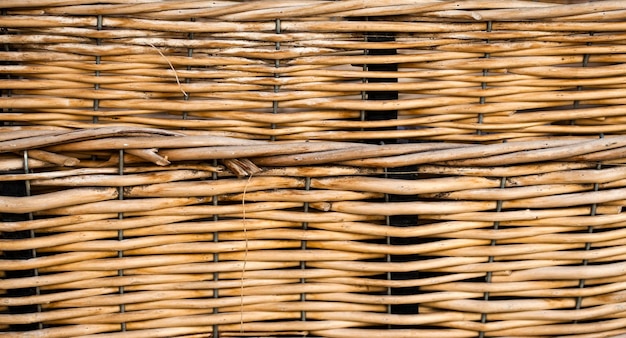 Foto de detalles de cesta de paja de madera natural tradicional