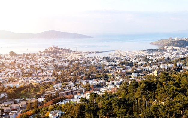 Foto do conceito de turismo e lazer de peru de bodrum